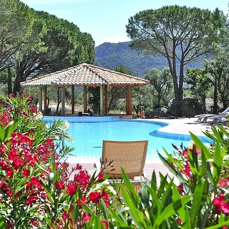 Salina Bay, Vecchio, Garden Side * Porto-Vecchio (Corsica)