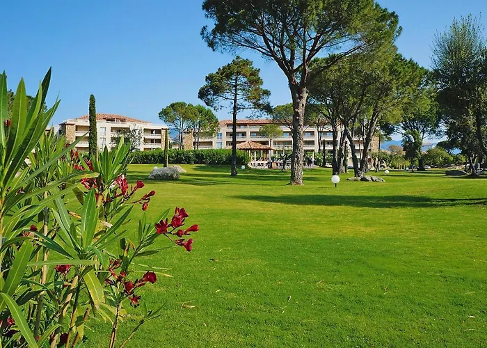 In Corsica Near Palombaggia Appartement *